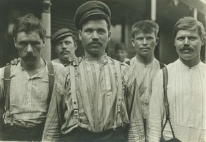 Steelworkers at Russian Boarding House, Homestead, Pennsylvania, 1907-8