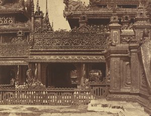 Amerapoora: Another Part of the Balcony of Kyoung No. 86 by Linnaeus Tripe