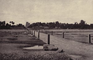 Madura: The Vygay River, with Causeway, across to Madura by Linnaeus Tripe