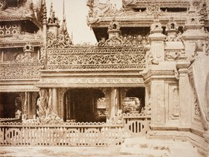 No. 92. Amerapoora. Another Part of the Balcony of Kyoung No. 86 [Maha-too-lo-Bounghian Kyoung] by Linnaeus Tripe