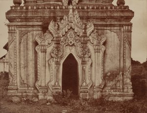 Tsagain Myo: Doorway of a Small Pagoda