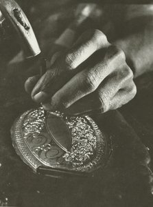 Kandyan Craftsman at Work