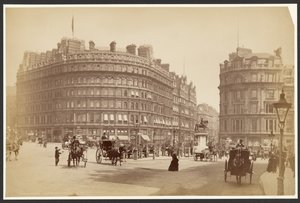 Grand Hotel, Charing Cross by London Stereoscopic and Photographic Company