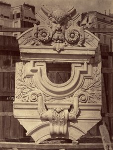 Protruding Tables. Lateral Galleries of the Grand Staircase