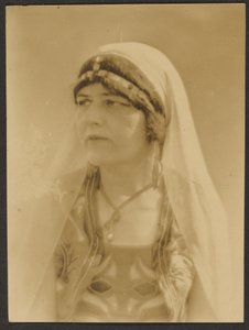 Nautch Girl