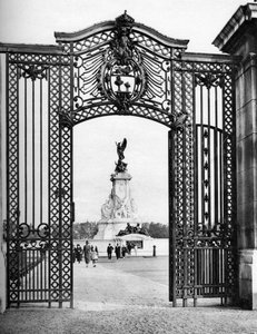 Wrought-Iron Gates, Buckingham Palace, London