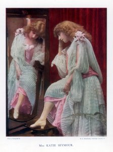 Katie Seymour, actress, singer and dancer by Mendelssohn