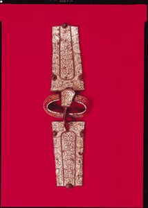 Belt buckle from the cemetery at Escolives-Sainte-Camille, Yonne