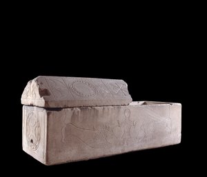 Merovingian art: sarcophagus of Charenton on Cher decorates scenes of the martyrdom of Daniel in the den of lions by Merovingian