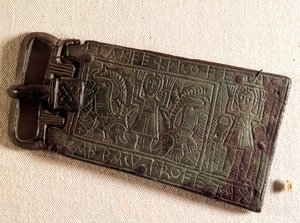 Bronze belt buckle of the Burgundian kingdom representing Daniel in the lion pit by Merovingian Merovingian