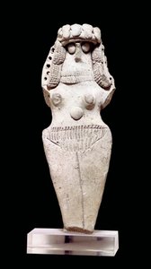 Mesopotamian art: Naked woman. Terracotta, 2nd millennium BC (around 2000 BC). From Tell Asmar (Esnunna in Mesopotamia). Paris, Louvre Museum by Mesopotamian