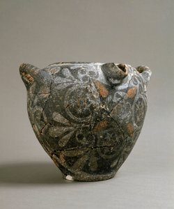 Ceramic jar in the style of Camares. From Cnossos. 1900-1700 BC