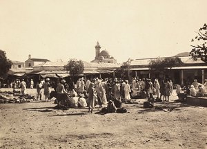 Building an Empire in the Fascist age: market square in Cheren, 09/05/1936