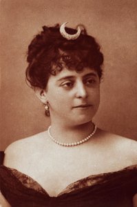 Sibyl Sanderson, American soprano, photograph by Felix Nadar by Nadar