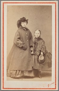 Portrait of Jadwiga Garczyńska, née Pruszak (1834-1917), with her daughter by Nadar