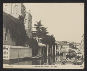View of the Rio dei Ognissanti in Venice by Neue Photographische Gesellschaft