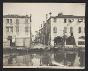 View of a Street in Venice by Neue Photographische Gesellschaft