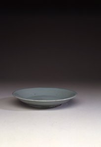 Rare Ruyao Shallow Dish by Northern Song Dynasty Chinese School