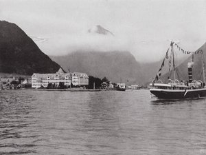 Balholm by Norwegian Photographer