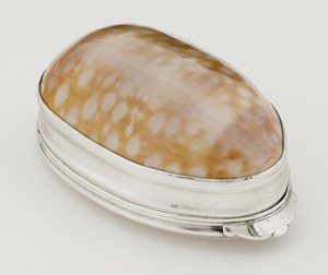 Snuff box by Paul Revere