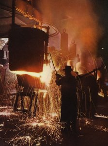 Early colour photography: Making steel