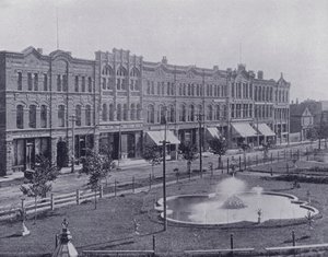 Canada: Victoria Row, from Queen