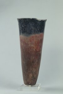 Black-topped vase, Naqada I-II Period