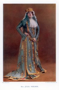 Julia Neilson, English actress, 1901