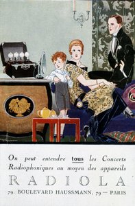 Radio Radio Radio Advertising Postcard (TSF): All radio concerts can be heard using Radiola devices. sd. circa 1919. Illustration by Rene Vincent, aka Rene Mael