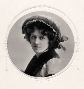 Nina Sevening, British actress