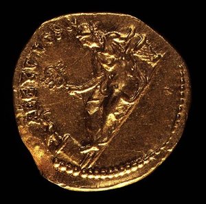 Aureus (reverse) minted by Hadrian (AD 117-AD 138) depicting AEGYPTOS (Egypt) reclining left. Inscription: AEGYPTOS by Roman