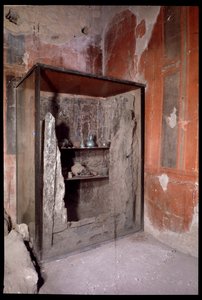 Carbonized wardrobe, Casa a Graticcio (5th century BC-1st century AD) by Roman Roman