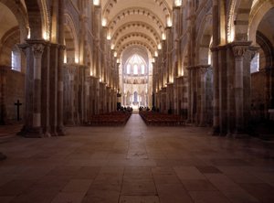 Interior of the Cathedrale de Vezelay (89): The nave by Romanesque