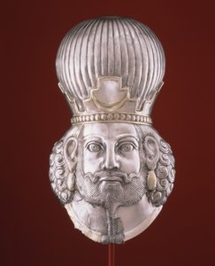 Head of a king by Sasanian School