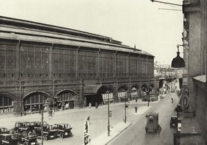 Berlin: Station Friedrichstrasse by Sasha Stone