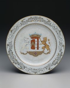Plate with coat of arms