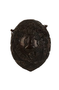 Carved coconut powder flask bugbear, Spanish Colonial, c.1800