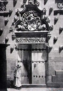 Door of Casa de las Conchas, Salamanca