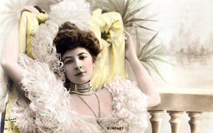 Simonet, comedian in Brussels, Postcard, c. 1900 by Studio Reutlinger