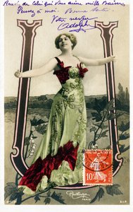 Olive Haygate, English Actress from La Belle Epoque - Alphabet in Postcard