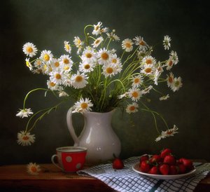 Fresh Daisies and Strawberries by Tatyana Skorokhod