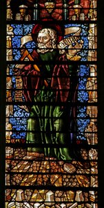 Window depicting the Apostle St Thomas with Creed scroll