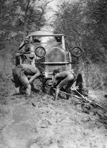 Stuck in the mud, Bulawayo to Dett, Southern Rhodesia, c1924-c1925 1927