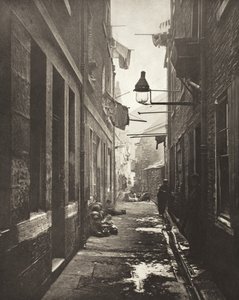 Close No. 80 High Street (#11) by Thomas Annan