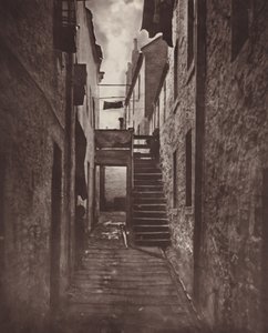 Plate 32: Close, No. 128 Saltmarket, 1868-1871, printed 1877 by Thomas Annan