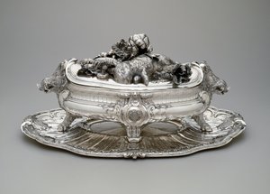 Tureen with lid, liner, and stand