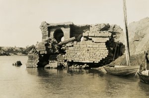 Cleopatra bath, Elephantine island, Egypt by Ugo Monneret de Villard