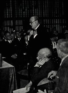 Addressing a French Audience by Unbekannt