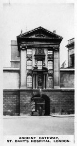 Ancient Gateway, St Barts Hospital, London by Unbekannt
