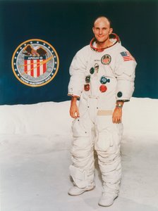 Apollo 16 Astronaut Thomas Mattingly in Spacesuit by Unbekannt